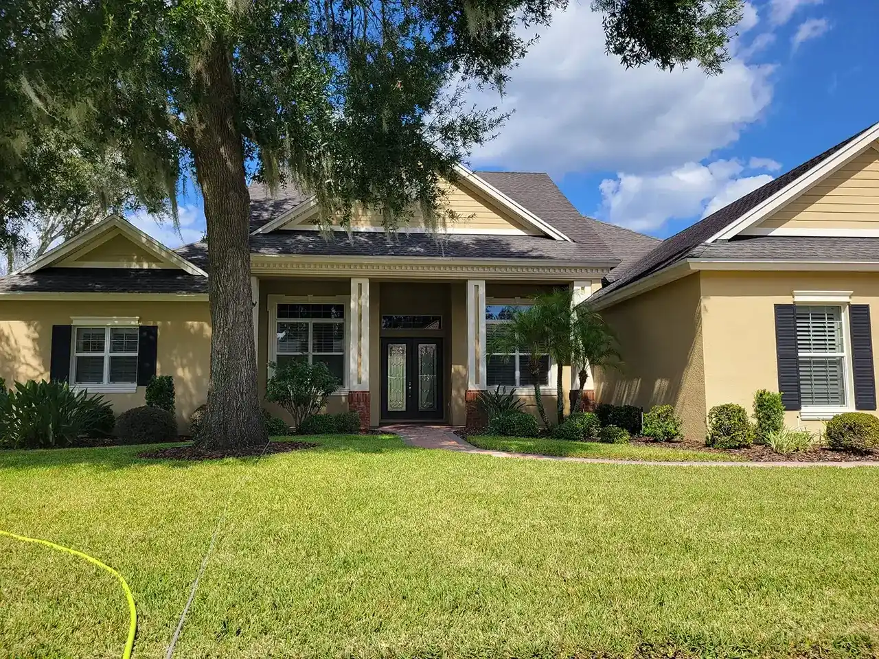 Residential house after professional pressure washing